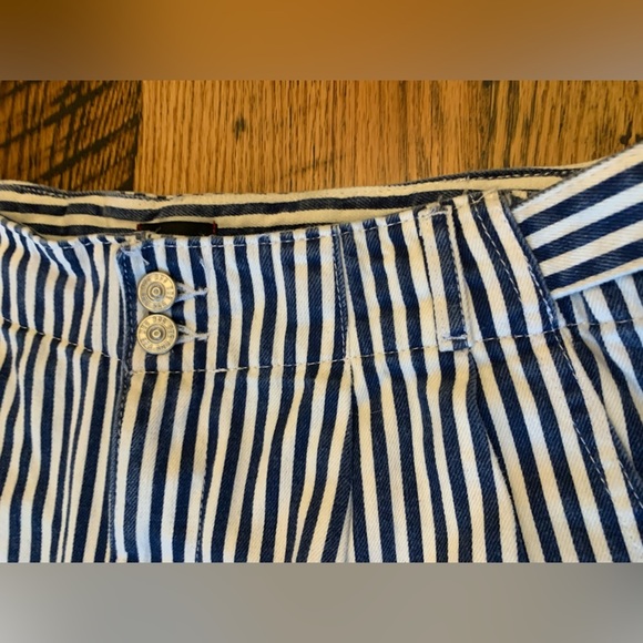 BDG Urban outfitters shorts, denim striped jean shorts , high waisted - Picture 3 of 9
